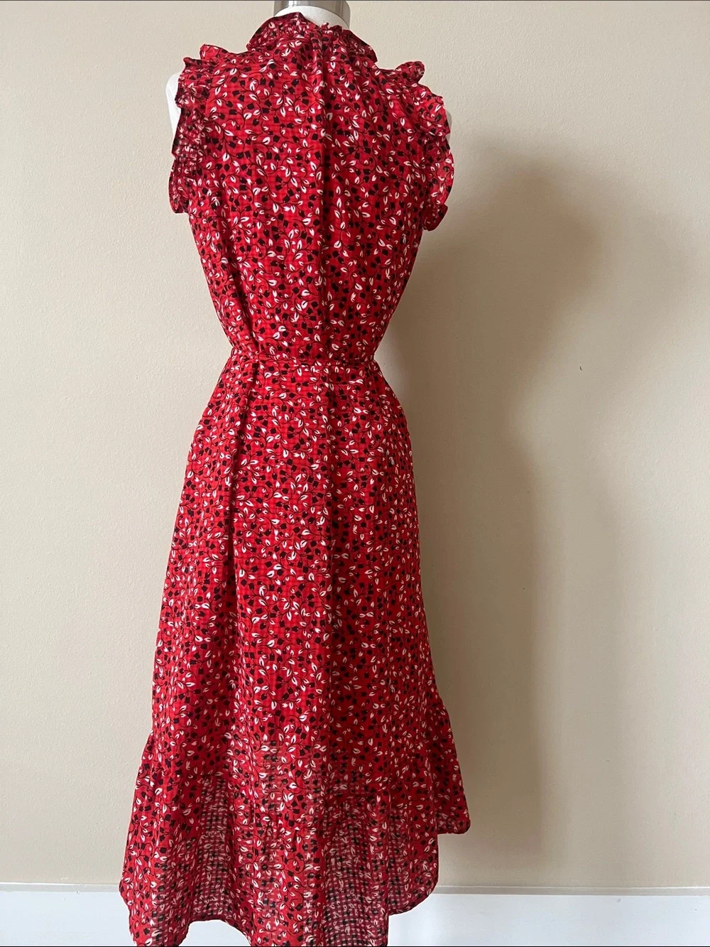 Who What Wear Red Floral Ruffle-Trim Midi Dress - Picture 4 of 4